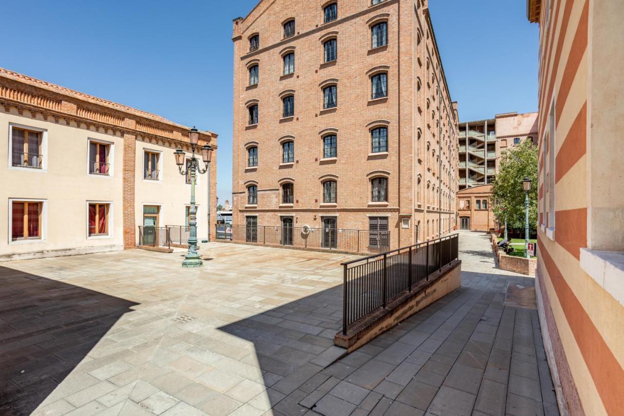 Molino Stucky Residence Suites II Venice Exterior photo